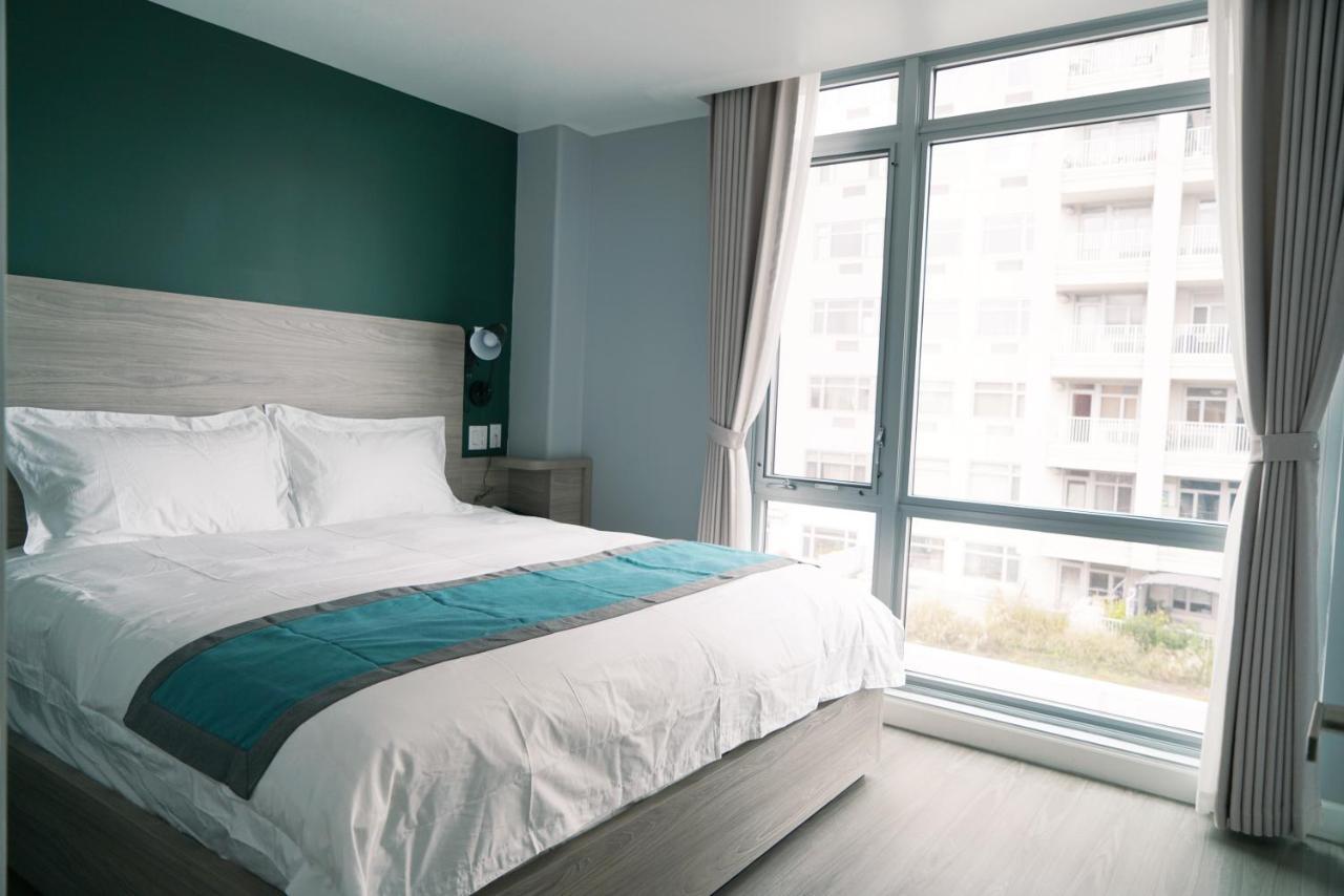 Starlight Hotel Near Lga Airport Нью-Йорк Экстерьер фото