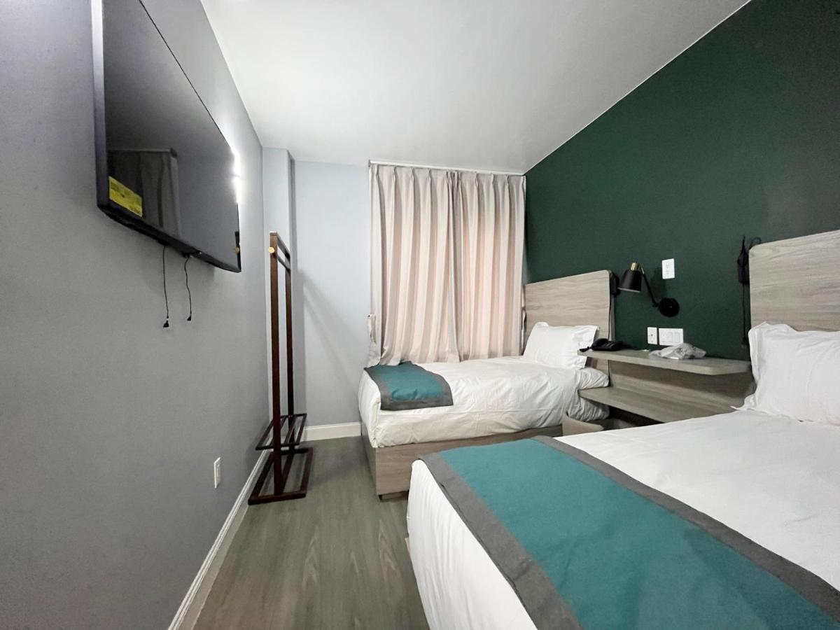 Starlight Hotel Near Lga Airport Нью-Йорк Экстерьер фото